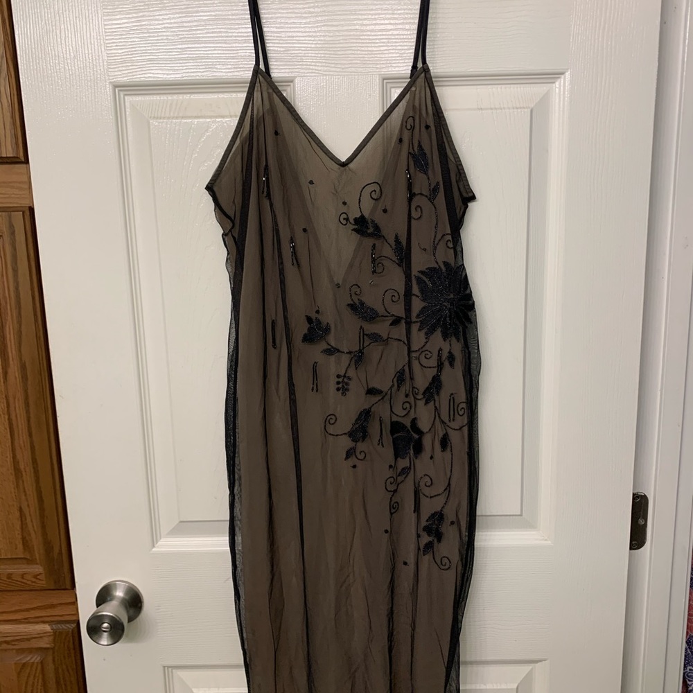 Black beaded slip